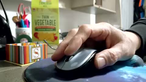 Snapshot of master_thorn chatting on February 13, 2:56 am Master Thorn online show from February 13, 2:56 am