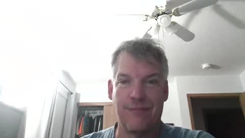 Snapshot of master_thorn chatting on September 22, 2:48 am Master Thorn online show from September 22, 2:48 am