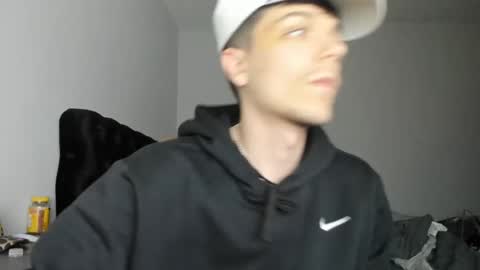 masterjizz1_0 online show from December 18, 5:15 am