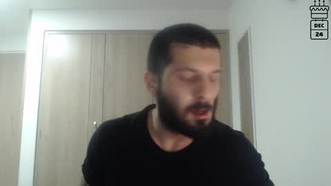 Snapshot of masterofinfatuation chatting on December 15, 7:57 am   online show from December 15, 7:57 am