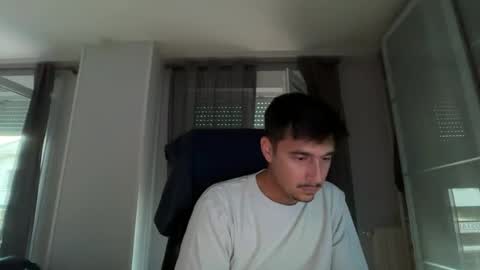 Aaron online show from June 28, 7:43 pm