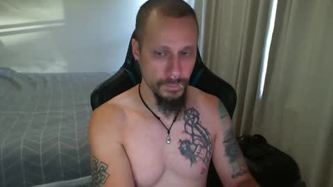 Snapshot of matchy666 chatting on February 12, 6:29 am Matchy online show from February 12, 6:29 am