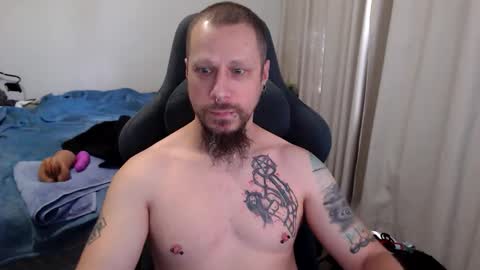 Snapshot of matchy666 chatting on September 30, 2:55 am Matchy online show from September 30, 2:55 am