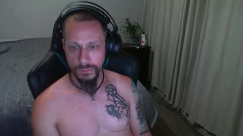 Snapshot of matchy666 chatting on February 17, 8:30 am Matchy online show from February 17, 8:30 am