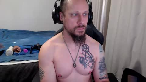 Snapshot of matchy666 chatting on October 7, 5:58 am Matchy online show from October 7, 5:58 am