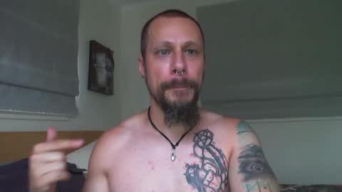 Snapshot of matchy666 chatting on January 8, 5:59 am Matchy online show from January 8, 5:59 am