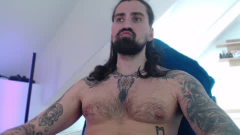 mateohalifa online show from March 5, 12:00 pm