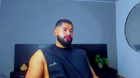 Snapshot of mathew_flintt chatting on October 26, 4:50 pm Mathew Flintt  online show from October 26, 4:50 pm