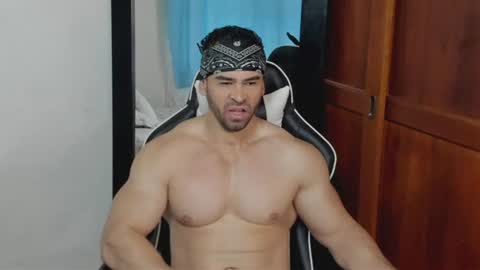 mathews_smith online show from July 4, 12:20 pm