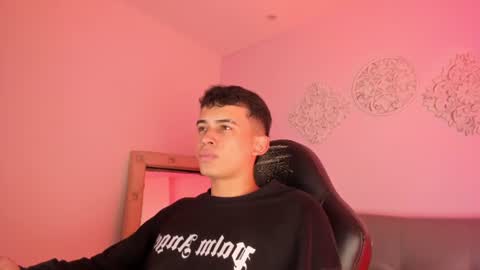 matheww_strong online show from June 8, 9:59 pm