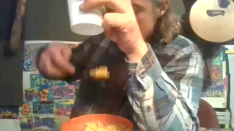 Snapshot of mathydonaski chatting on October 11, 2:27 am mathydonaski online show from October 11, 2:27 am