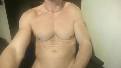 MatiasMatureMuscle online show from May 21, 10:27 pm