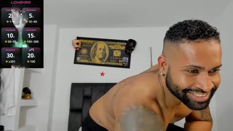 matt rodriguez92 online show from November 12, 1:02 pm