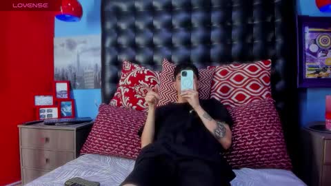 ---Matteo--- online show from September 9, 4:40 pm