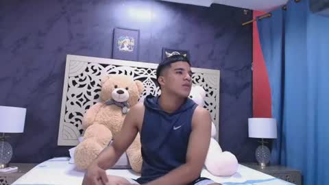   online show from August 3, 12:11 pm