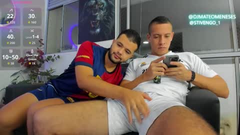 MattMeness online show from November 14, 8:49 am