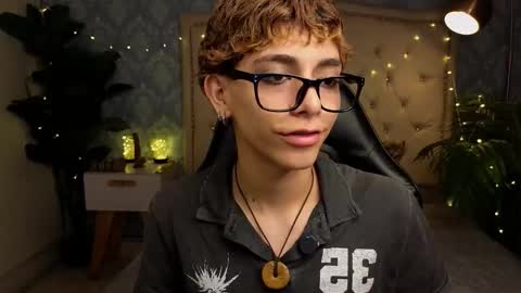 matty_spark online show from February 22, 1:36 pm