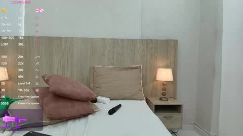 Snapshot of mature_katerin chatting on February 17, 2:28 pm katerin online show from February 17, 2:28 pm