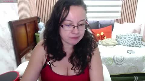 Sonia online show from June 3, 5:07 pm