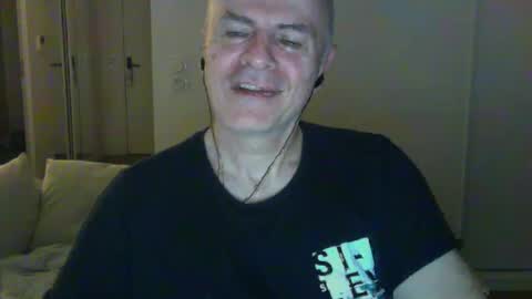 Snapshot of maturehotman chatting on February 15, 6:44 am maturehotman online show from February 15, 6:44 am