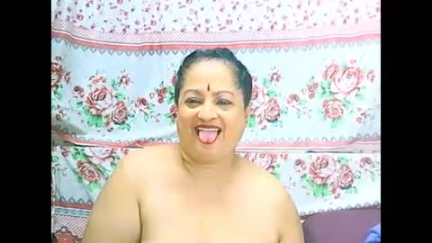 matureindian654u online show from March 24, 4:24 pm