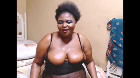 maturenesh online show from December 5, 11:19 am