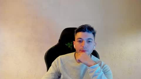 matz12333 online show from January 9, 8:14 pm