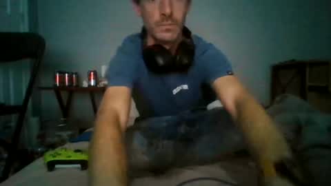 Snapshot of maubecaron1 chatting on October 20, 11:26 am ken34yee online show from October 20, 11:26 am