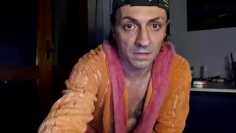 Marcellobausola  s k i -p e online show from September 13, 10:34 pm