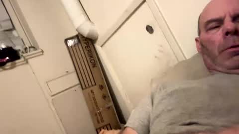 Snapshot of maverick7000 chatting on February 16, 1:05 pm maverick7000 online show from February 16, 1:05 pm