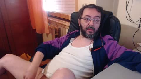 Max online show from December 29, 7:50 am