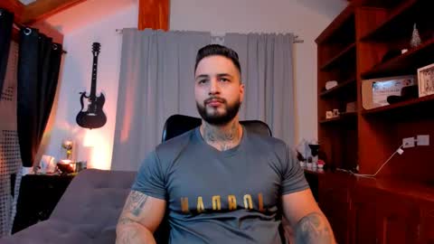 max D. online show from January 19, 10:17 pm