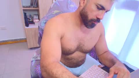 max_love25 online show from March 22, 6:01 pm