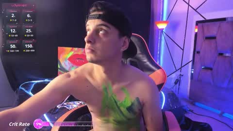 Maximiliano online show from November 14, 10:55 pm