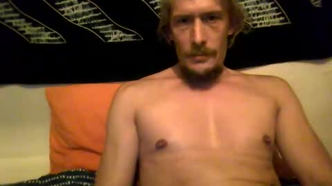 maxi210408 online show from November 1, 11:59 pm