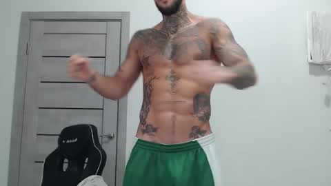 Maximus Fox online show from November 23, 7:06 am