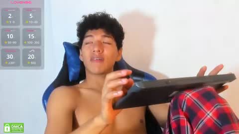 Maximiliano online show from July 24, 1:19 pm
