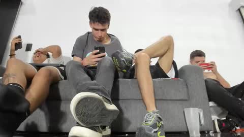 Snapshot of maximo__77 chatting on September 27, 5:49 am maximo__77 online show from September 27, 5:49 am