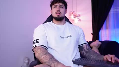 Maximo online show from February 9, 5:22 am