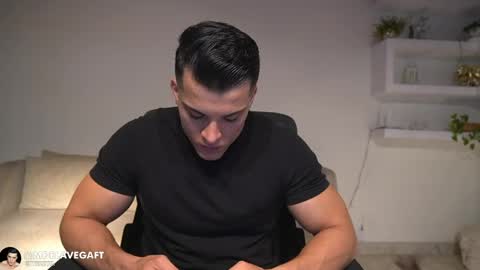 Sebastian online show from June 7, 1:00 am