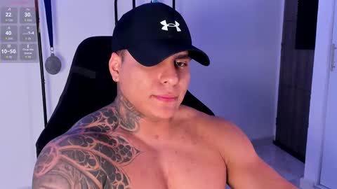 Maximoscott online show from October 15, 1:09 am