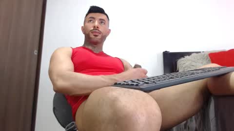 Independent Model online show from February 12, 3:54 am