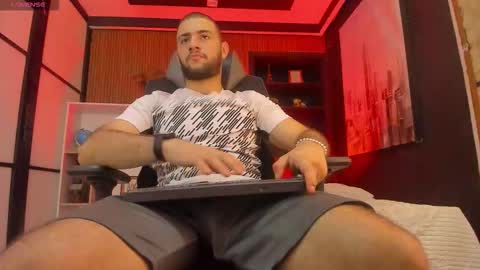 Maximus online show from March 19, 12:21 pm