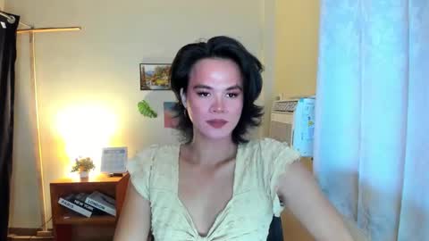 maxine_fucks online show from February 18, 5:18 am