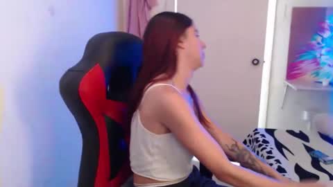 maxinesex_ online show from December 15, 1:40 pm