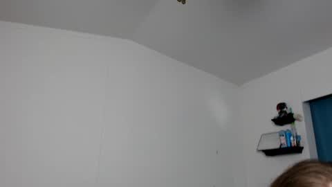 Snapshot of maxwellandpam chatting on October 14, 2:53 pm Max and Pam Voyeur Cam online show from October 14, 2:53 pm