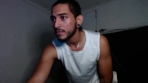 maxximus_10 online show from January 2, 7:44 am