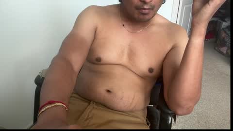 maxxx4242 online show from May 13, 5:44 pm
