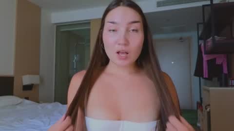 Dani and May online show from August 4, 6:20 am