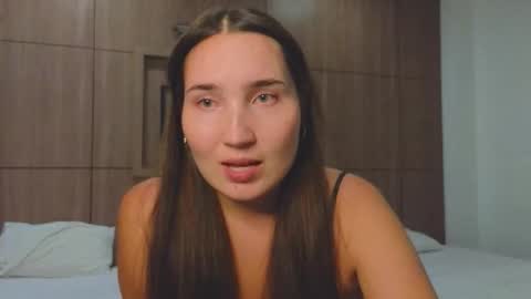 Dani and May online show from February 6, 11:35 am